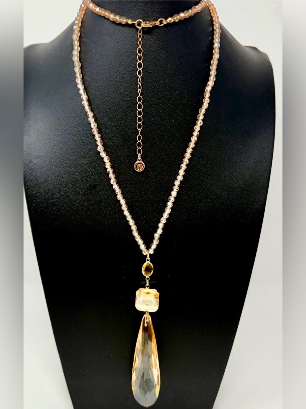 C1956 Vintage Inspired Champagne and Gold Teardrop Crystal Necklace